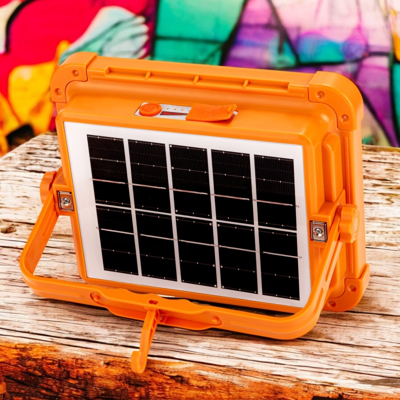 PANTHER PT-200W USB ŞARJLI SOLAR PROJEKTÖR - 2